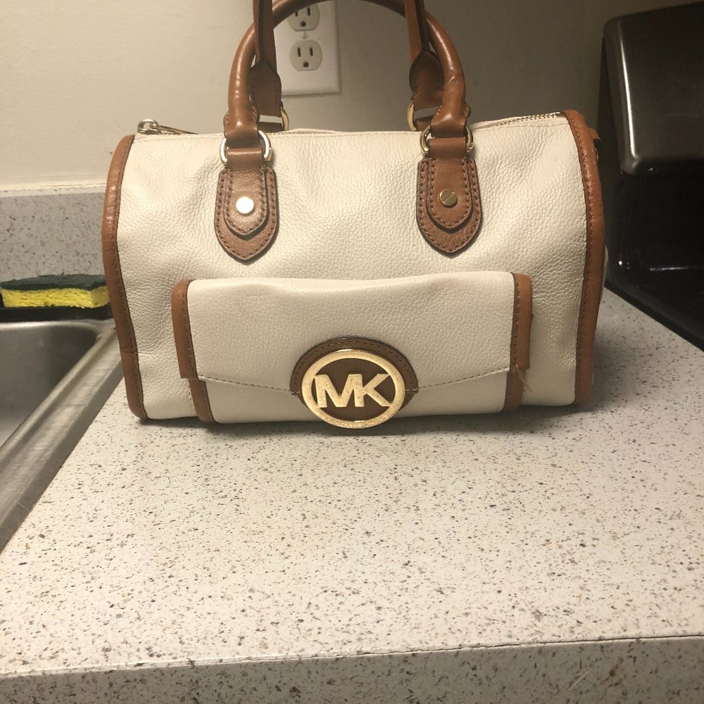 Michael Kors Hand Bag